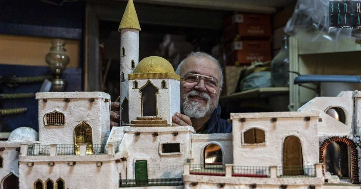 Bari, Massimo e la sua bottega di presepi: �Ospito la Nativit� in bottiglie, conchiglie e lampadine�